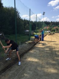 Rekonstrukce tréninkové plochy na hřiště s umělým povrchem r. 2016