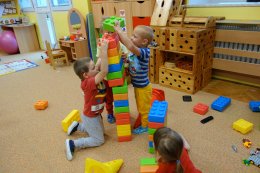 S písničkou a úsměvem, hrajeme si každý den!