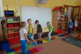 S písničkou a úsměvem, hrajeme si každý den!