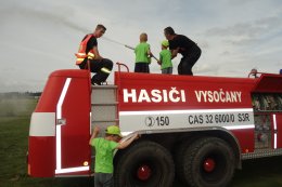 DEN S HASIČI
