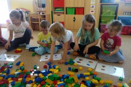 PROJEKTOVÝ DEN - STAVITEL VĚŽÍ