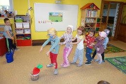 POHÁDKA O ČERVENÉ ŘEPĚ