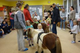 MARTIN NA BÍLÉM KONI - ODPOLEDNE PRO RODIČE S DĚTMI