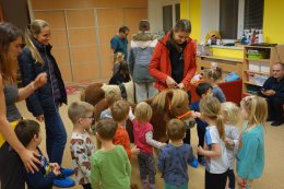 MARTIN NA BÍLÉM KONI - ODPOLEDNE PRO RODIČE S DĚTMI